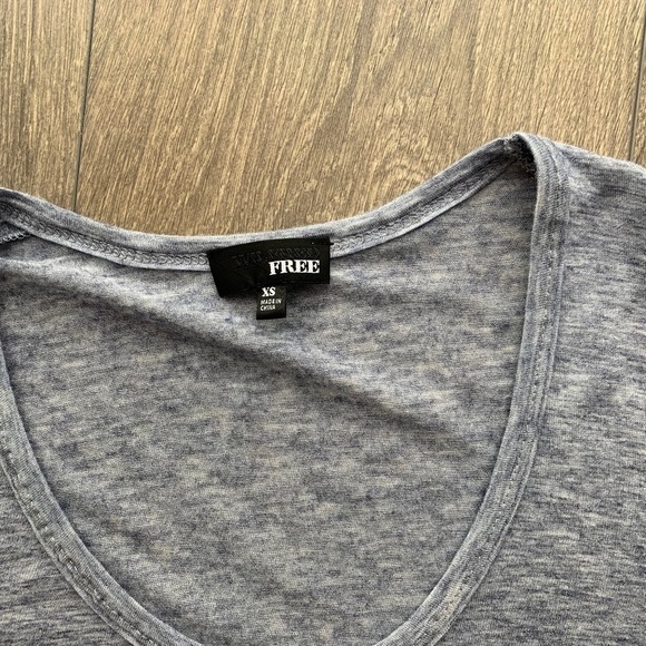 Aritzia Wilfred Free T-Shirt Heathered Oversized Marle Crew neck Short Sleeve XS - Picture 10 of 15